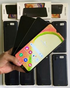 Điện thoại Samsung Galaxy A04