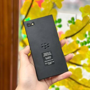 Điện Thoại BlackBerry Dev Alpha B